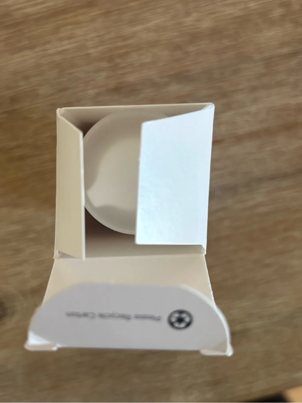 NWT elta tinted moisturizer